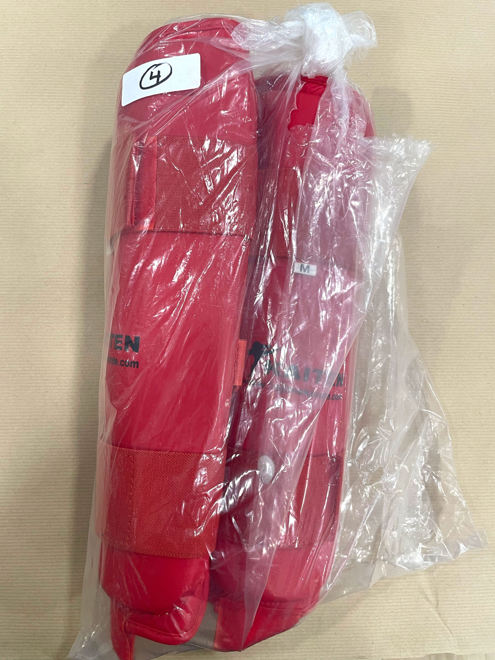 OPORTUNIDAD | Espinilleras KAITEN | Talla M | Rojo